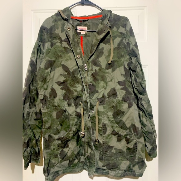 Mossimo XL Green Camouflage Full zip & Button Hooded Jacket, Coat, Preloved - Picture 2 of 4